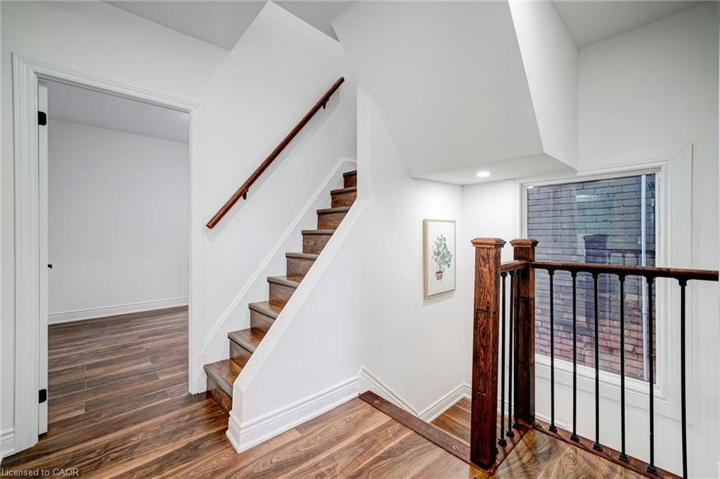 9 Gibson Avenue, Hamilton, ON, L8L 6J4 - 14