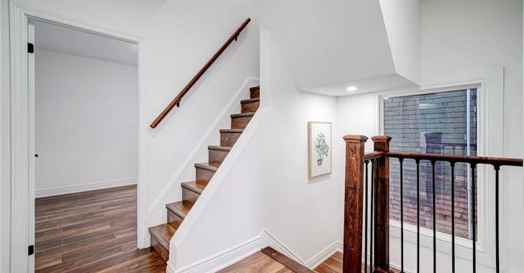 9 Gibson Avenue, Hamilton, ON, L8L 6J4 - 14