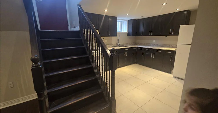 B-996 Queensdale Avenue E, Hamilton, ON, L8T 1H9 - 9