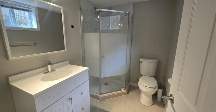 B-996 Queensdale Avenue E, Hamilton, ON, L8T 1H9 - 8