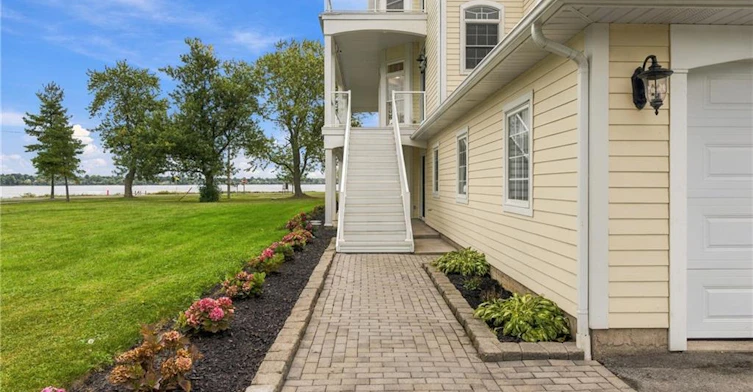 4069 Niagara River Parkway, Fort Erie, ON, L0S 1S0 - 5