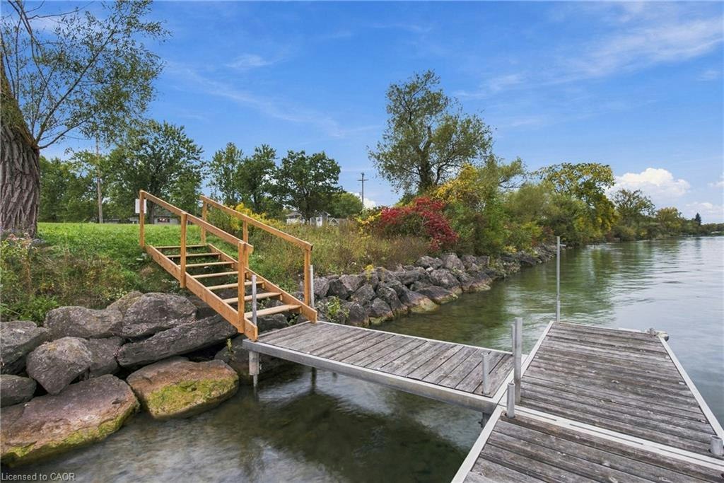 4069 Niagara River Parkway, Fort Erie, ON, L0S 1S0 - 4