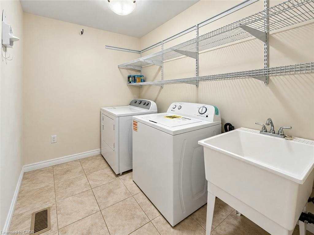 81 Bellagio Avenue, Hamilton, ON, L0R 1P0 - 22