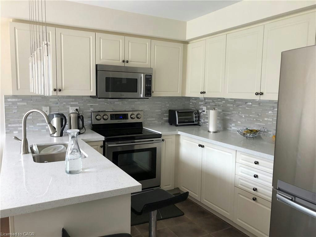 43 Armstrong Avenue, Cambridge, ON, N1P 0A1 - 7