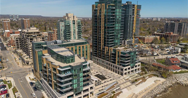1303-2060 Lakeshore Road, Burlington, ON, L7R 0G2 - 44