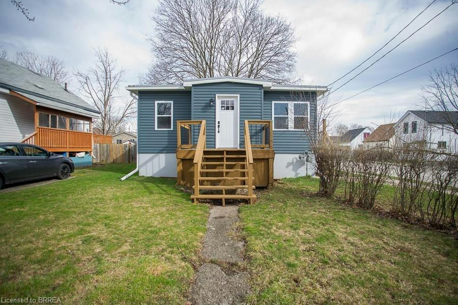 20 Park Avenue E, Brantford, ON, N3S 2Z2