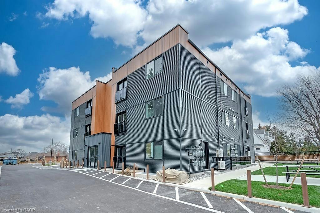 2A-259 King Street E, Hamilton, ON, L9G 1L9 - 2