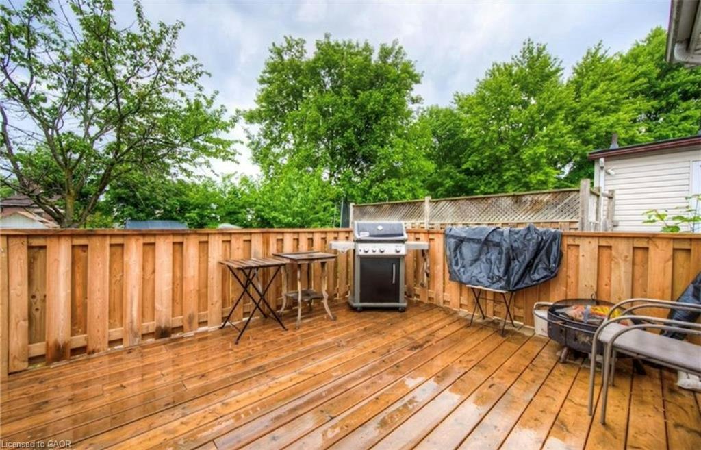10 Bruce Street, Brantford, ON, N3R 1E2 - 10