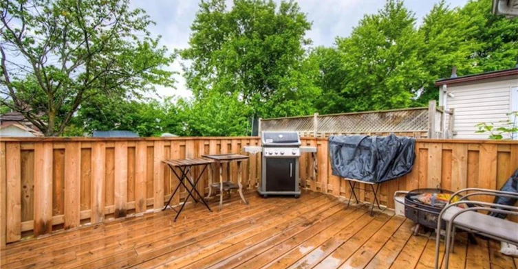 10 Bruce Street, Brantford, ON, N3R 1E2 - 10