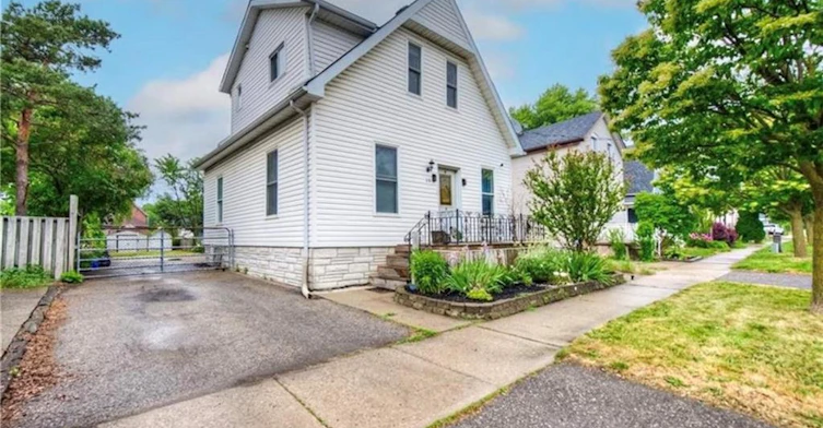 10 Bruce Street, Brantford, ON, N3R 1E2