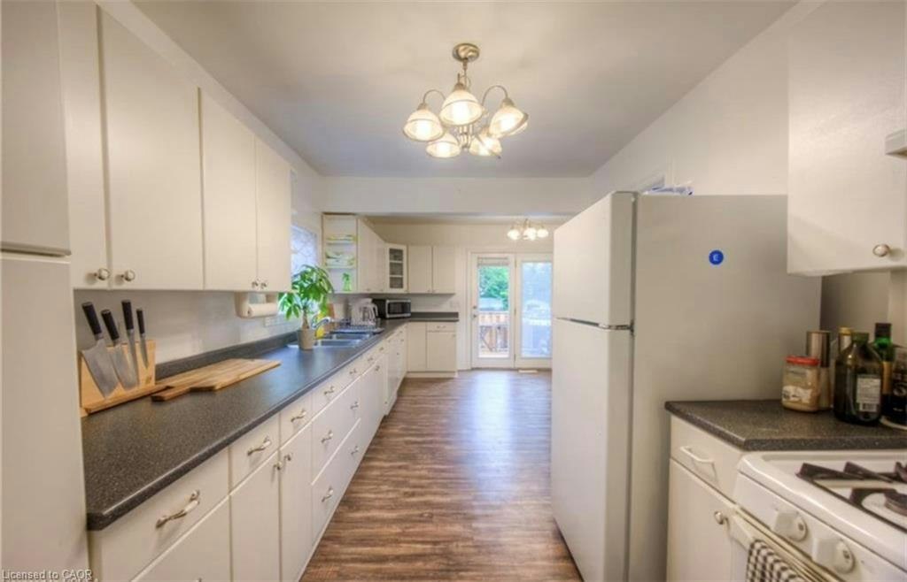 10 Bruce Street, Brantford, ON, N3R 1E2 - 3