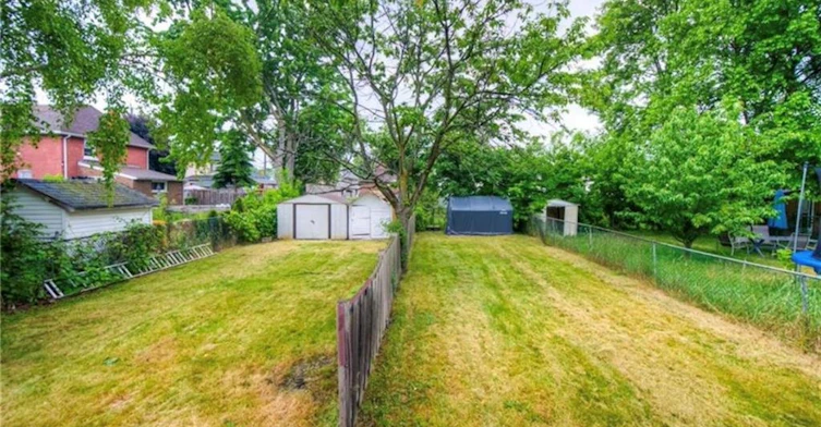 10 Bruce Street, Brantford, ON, N3R 1E2 - 11