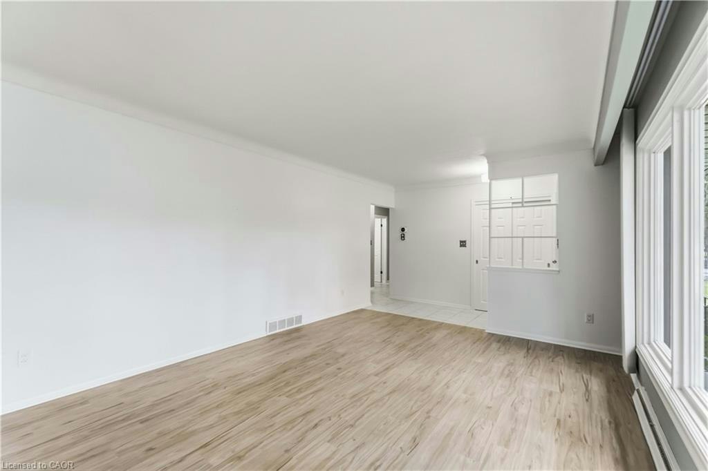 4 Regina Avenue, St. Catharines, ON, L2M 3G6 - 7