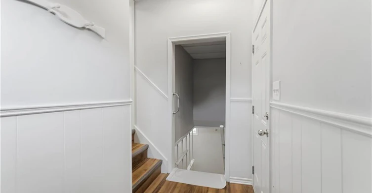 4 Regina Avenue, St. Catharines, ON, L2M 3G6 - 20