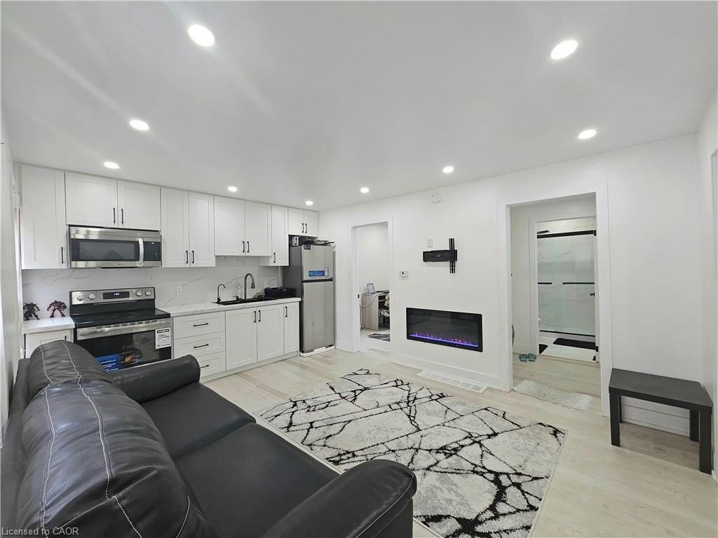352 Weir Street N, Hamilton, ON, L8H 5G7 - 3