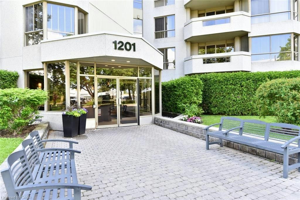108-1201 North Shore Boulevard E, Burlington, ON, L7S 1Z5