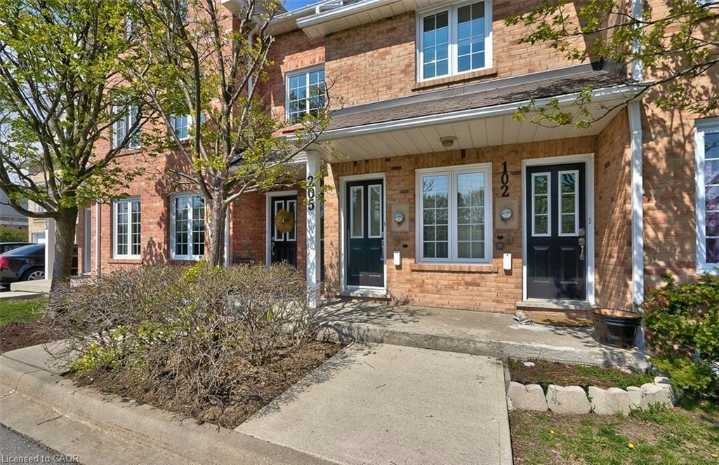 205-2075 Walker's Line, Burlington, ON, L7M 4G7 - 3