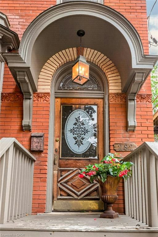 282 Hess Street S, Hamilton, ON, L8P 3P7