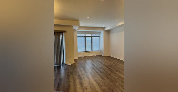 125-61 Soho Street, Hamilton, ON, L8J 0M6 - 3