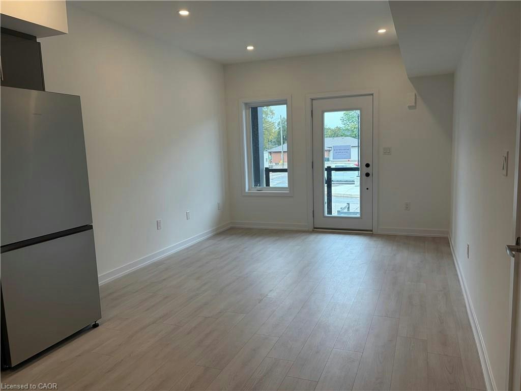 80-42 Lowes Rd W Street, Guelph, ON, N1G 0K8 - 8