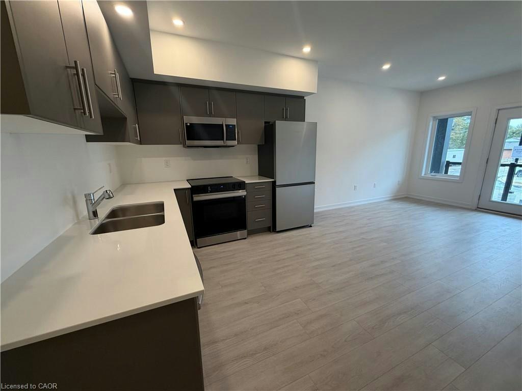80-42 Lowes Rd W Street, Guelph, ON, N1G 0K8 - 3
