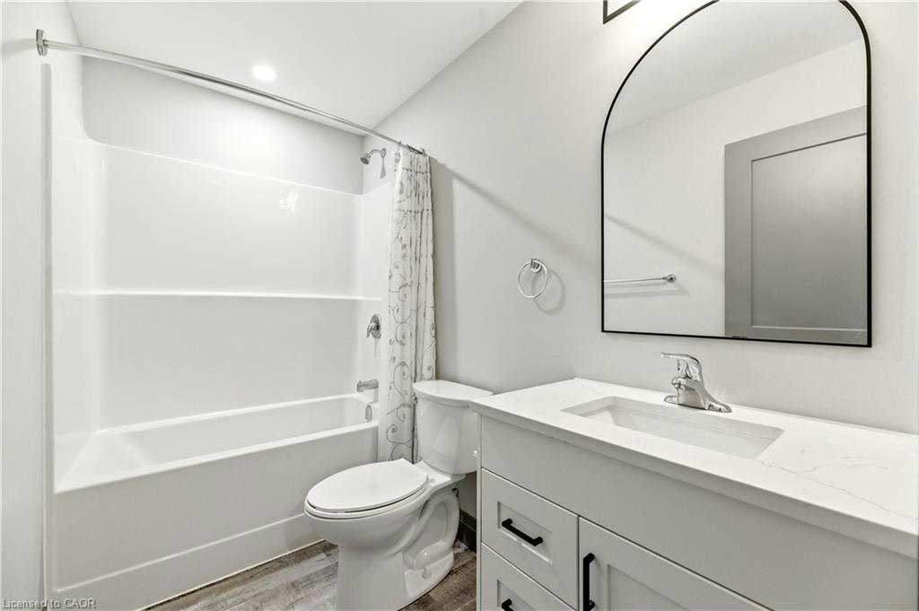 104-600 Norfolk Street, Norfolk County, ON, N3Y 0H5 - 4