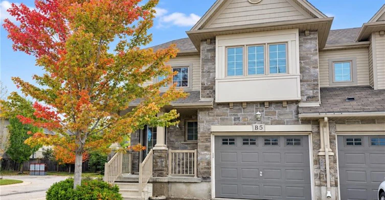 B5-6 Upper Mercer Street, Kitchener, ON, N2A 0B9