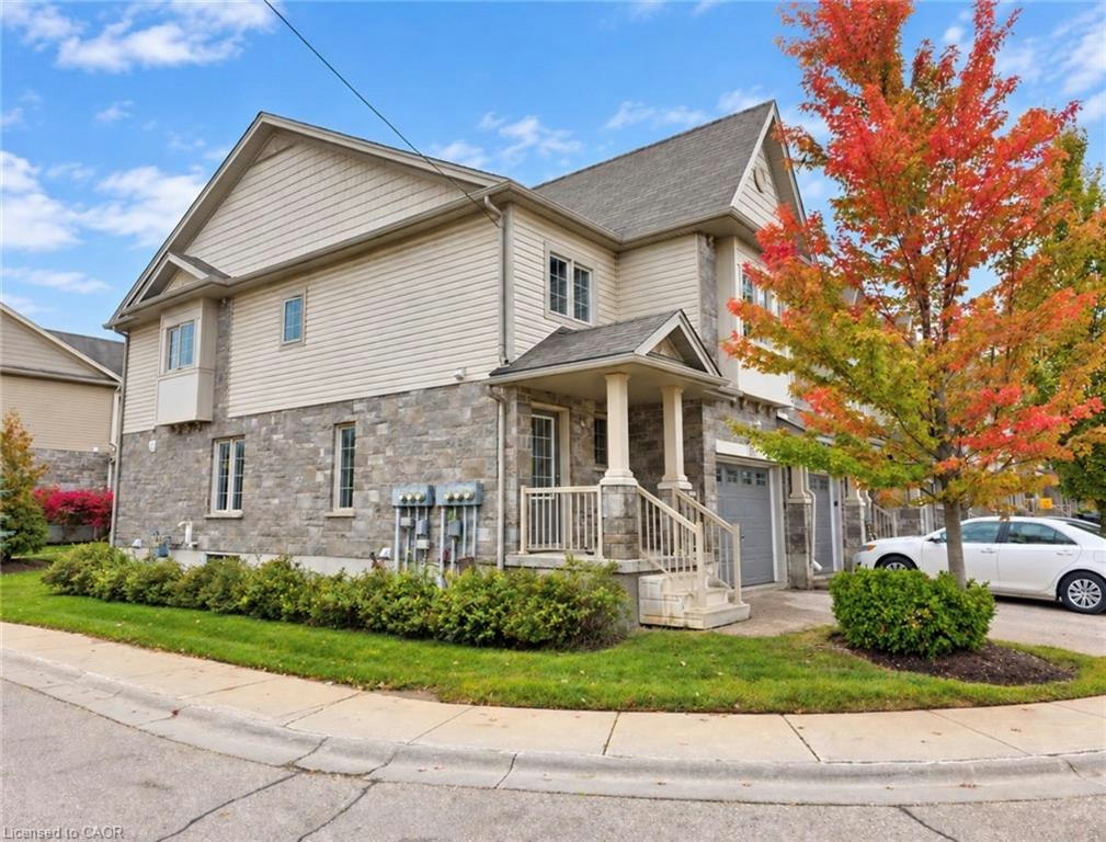 B5-6 Upper Mercer Street, Kitchener, ON, N2A 0B9 - 2