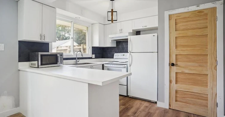 UPPER UNIT-1 Robroy Court, Brantford, ON, N3R 3E2 - 11