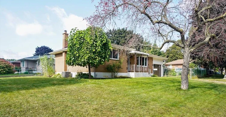 UPPER UNIT-1 Robroy Court, Brantford, ON, N3R 3E2 - 2