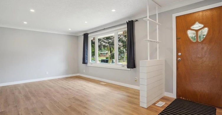 UPPER UNIT-1 Robroy Court, Brantford, ON, N3R 3E2 - 5