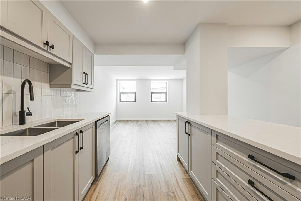 102-555 Sanatorium Road, Hamilton, ON, L9C 2B1 - 10