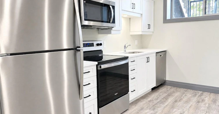 105-600 Norfolk Street, Norfolk County, ON, N3Y 0H5 - 2
