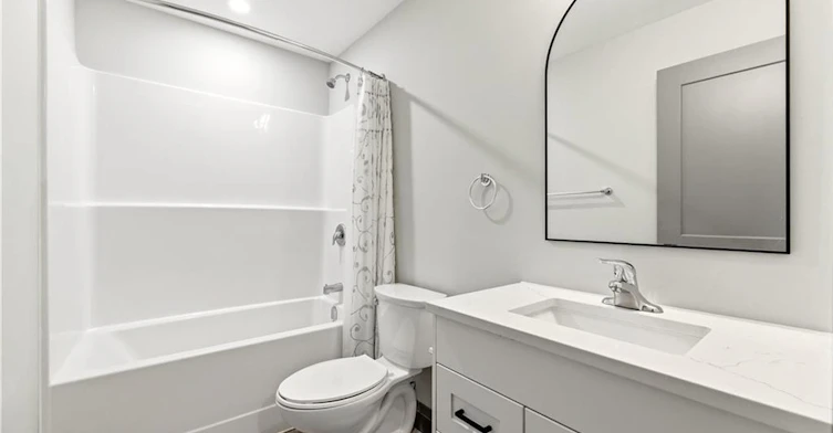 105-600 Norfolk Street, Norfolk County, ON, N3Y 0H5 - 4