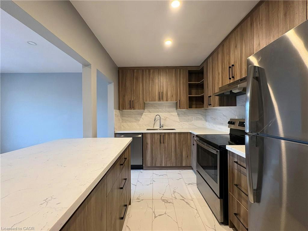 18-1797 Main Street W, Hamilton, ON, L8S 1H6