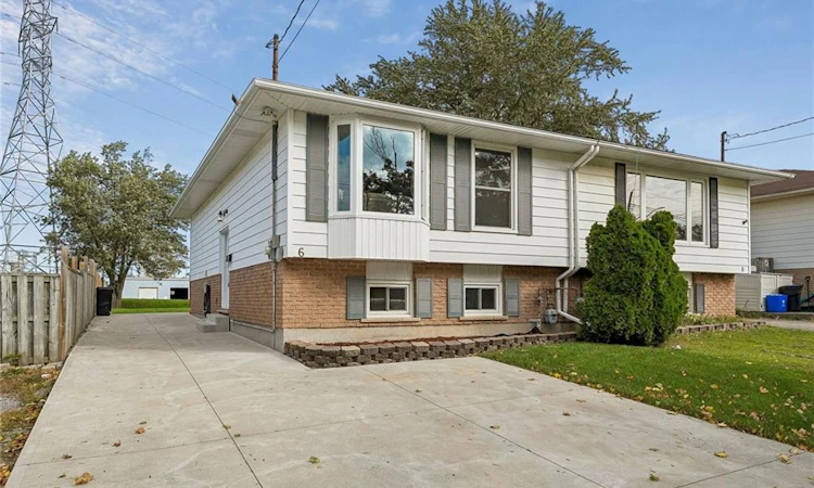 6 Deerfield Parkway