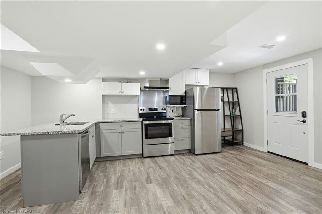 Lower-43 Fleming Crescent, Cayuga, ON, N3W 0C3 - 3
