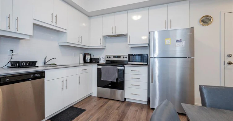 304-251 Northfield Drive E, Waterloo, ON, N2K 0G5 - 7