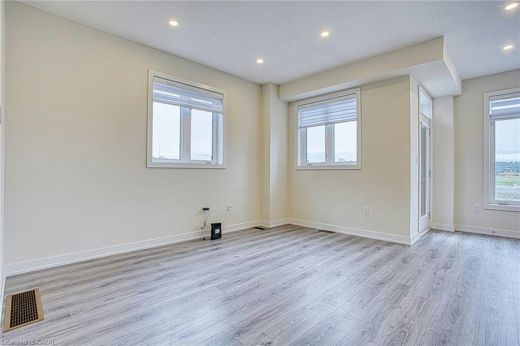 52-590 North Service Road, Hamilton, ON, L8E 0K5 - 9