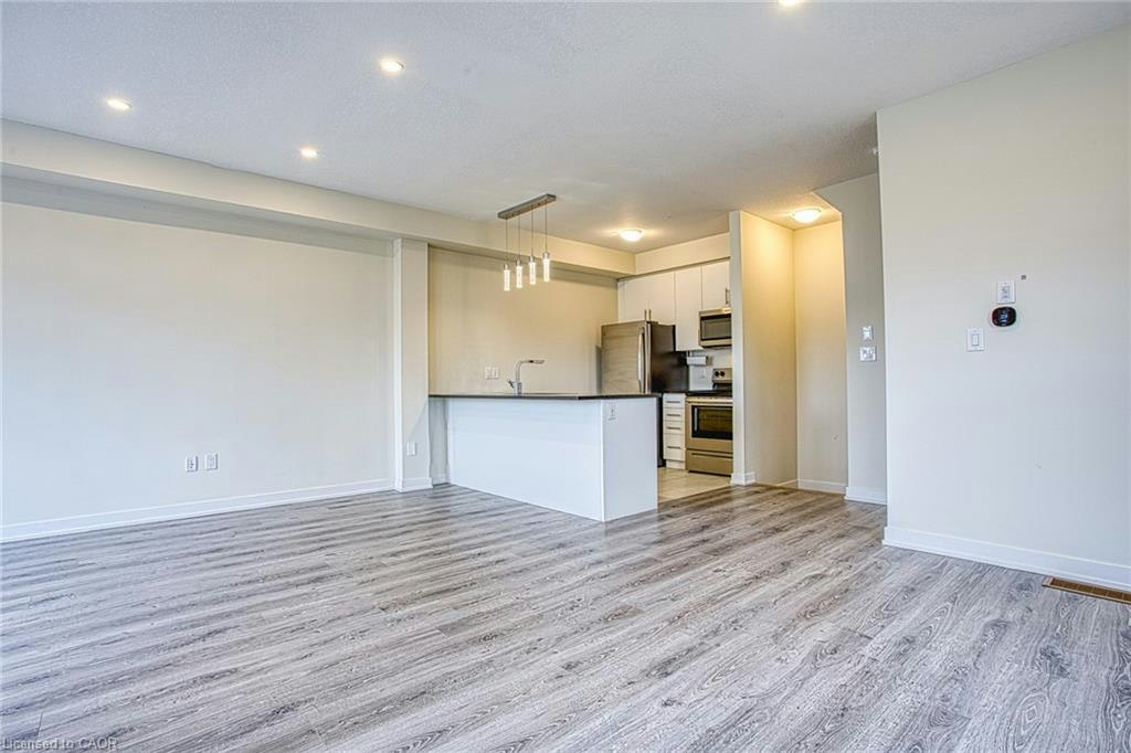52-590 North Service Road, Hamilton, ON, L8E 0K5 - 14