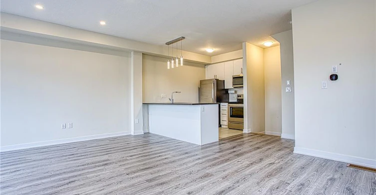 52-590 North Service Road, Hamilton, ON, L8E 0K5 - 14