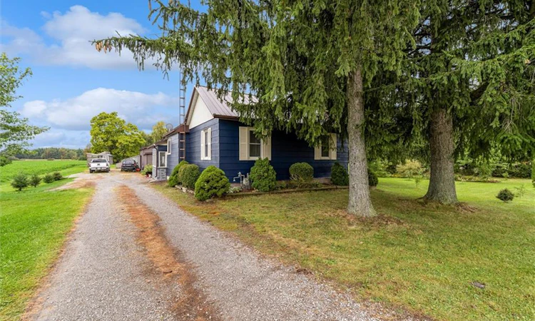404 Concession 5 Road