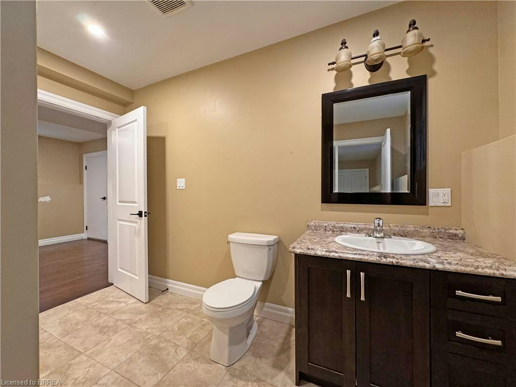 Lower-345 Marlborough Street, Brantford, ON, N3S 4T9 - 11