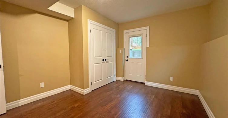 Lower-345 Marlborough Street, Brantford, ON, N3S 4T9 - 2