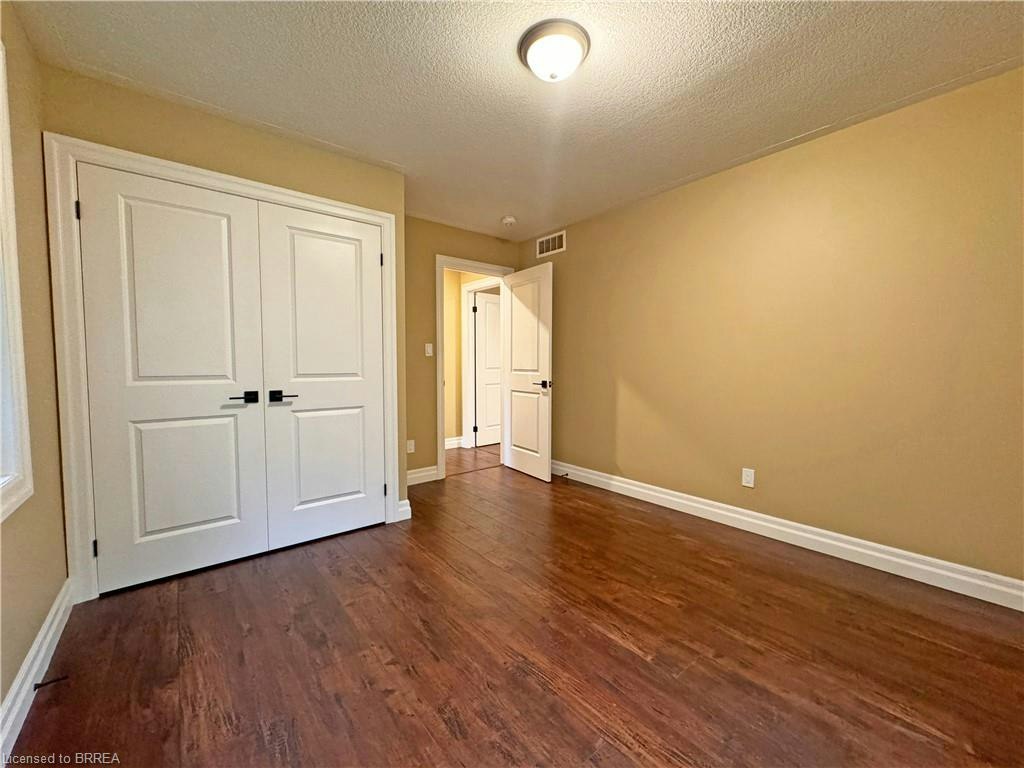 Lower-345 Marlborough Street, Brantford, ON, N3S 4T9 - 7