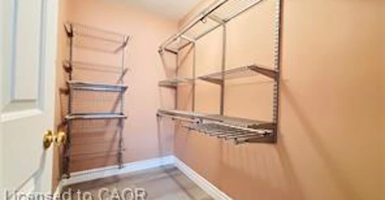 207-300 Keats Way, Waterloo, ON, N2L 6E6 - 14