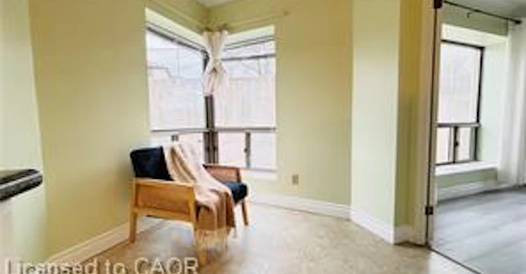 207-300 Keats Way, Waterloo, ON, N2L 6E6 - 21