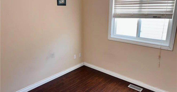 659 Basswood Street, Waterloo, ON, N2V 2K8 - 16
