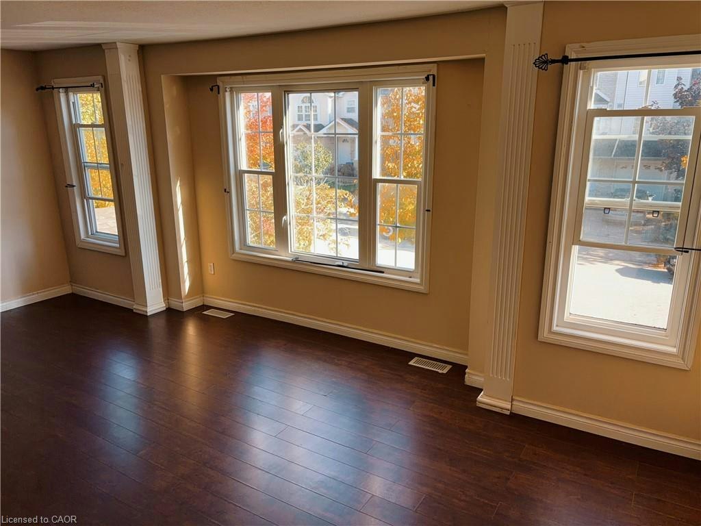 659 Basswood Street, Waterloo, ON, N2V 2K8 - 10