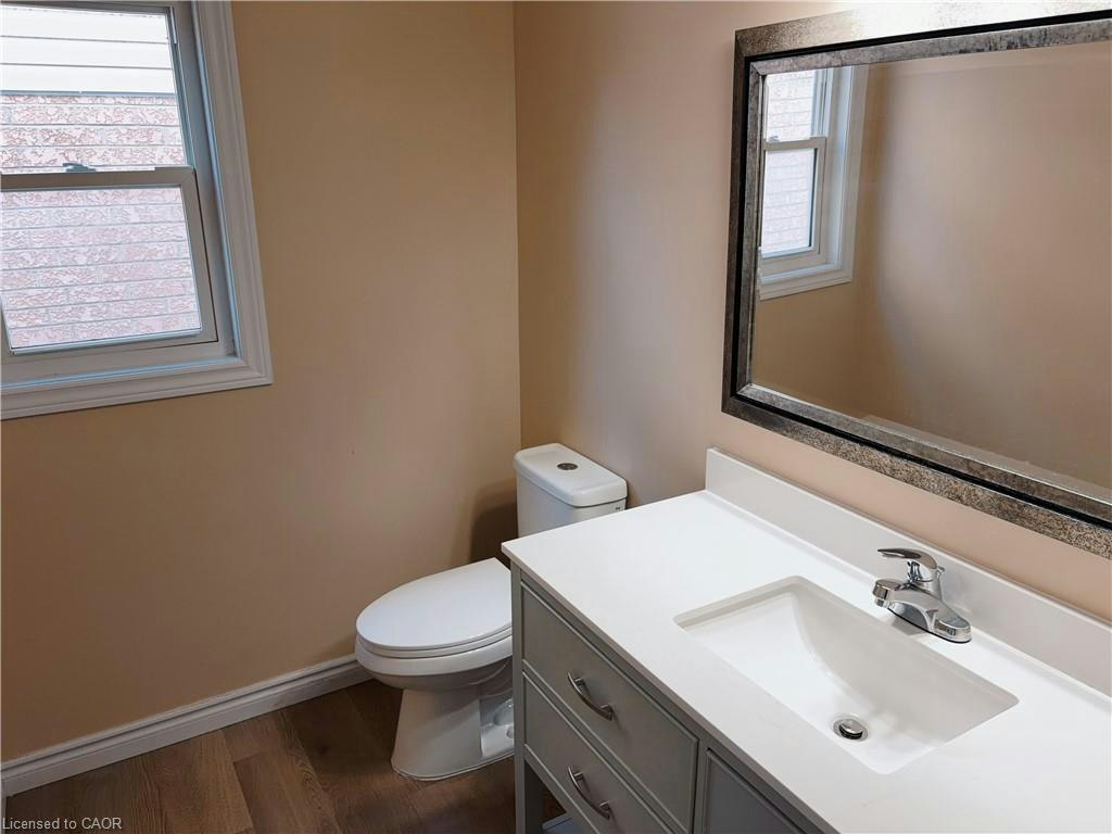 659 Basswood Street, Waterloo, ON, N2V 2K8 - 8